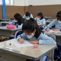 Kegiatan Bazar & Lomba Bulan Bahasa | SMP & SMK METTA MAITREYA